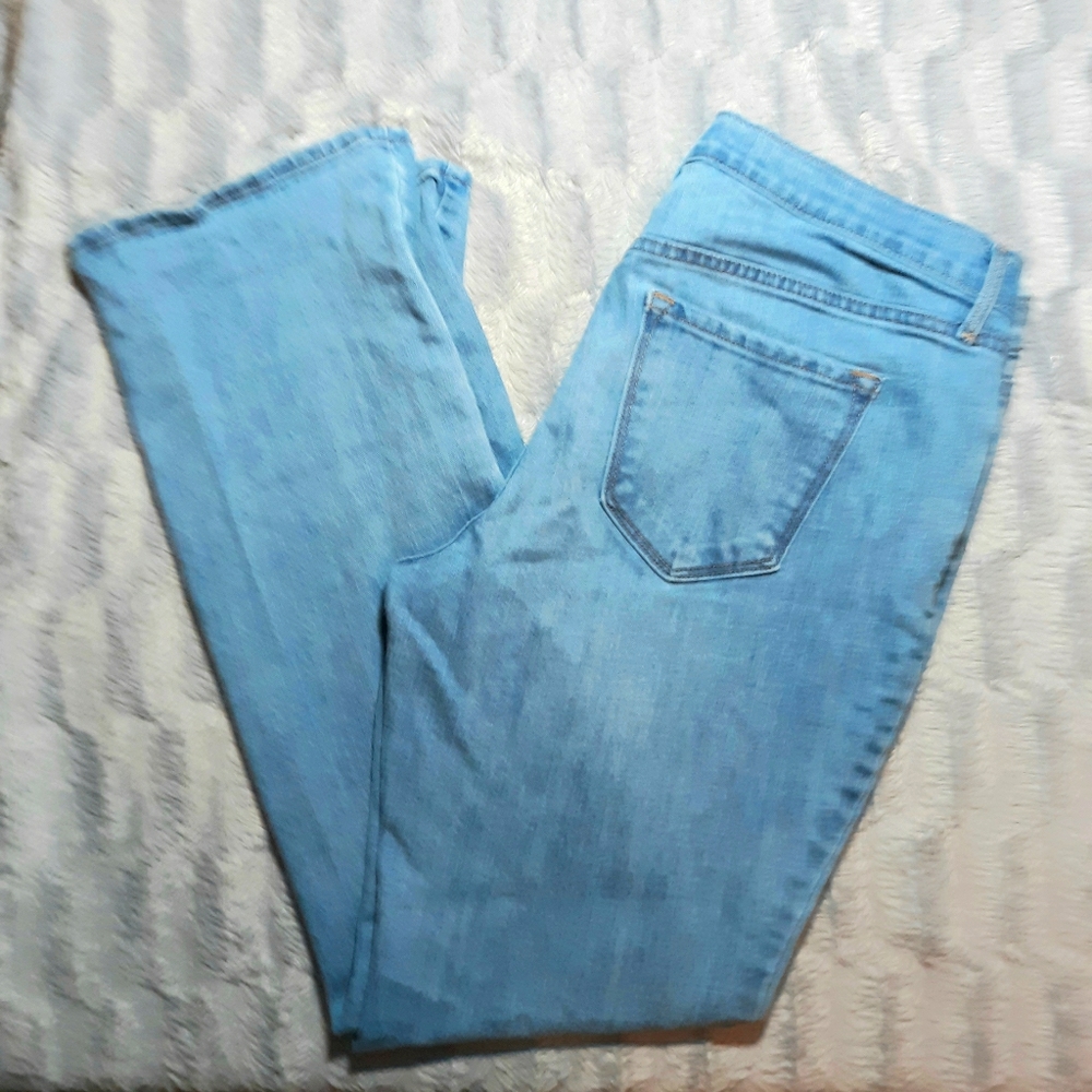 Old Navy Curvy Bootcut size 10 Short